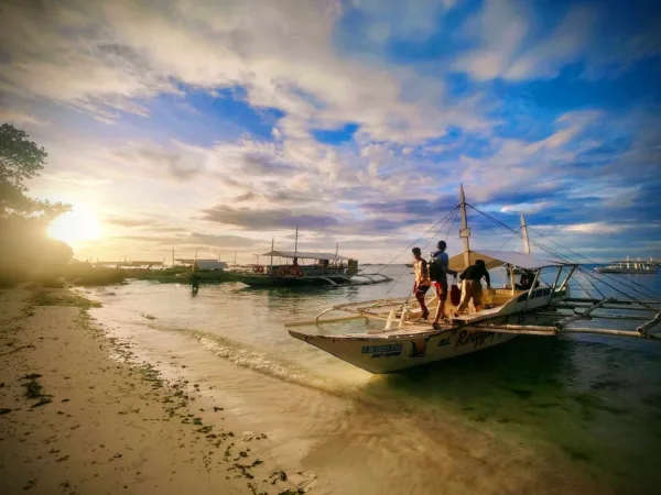 Panglao Fishing and Island Hopping